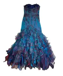 tony bowls Paris women's size 10 formal dress blue mermaid iridescent embroidere