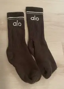 ALO Yoga Dark Brown Casual Socks