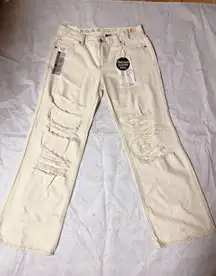 S. O. N. G. AUTHENTIC COLOR ivory DENIM STREET JEAN Low Rise Comfort straight wide leg clean hem.