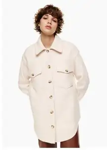 Wilfred Free by Aritzia The Ganna Merino Wool Shirt Jacket Shacket in Tan. Sm