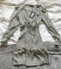 Pretty Little Thing Beige Dalmatian Print Shirred Frill Hem Bodycon Dress Size Small