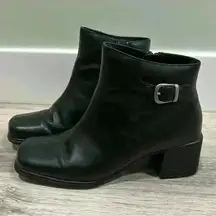Predictions Black Leather Ankle Boots Y2K Square Toe Block Heel Booties Size 6
