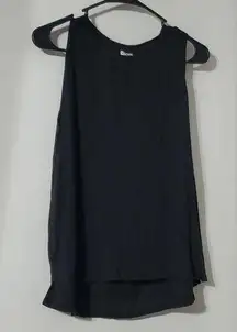 🐻   Athletic Shirt Size M