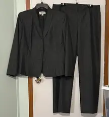 Le Suit Women’s Charcoal Blazer and Pants Set Size 16
