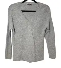 J McLaughlin Cashmere Sweater V-Neck Pullover Gray Size XS