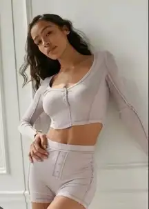 brand new urban outfitter long sleeve small