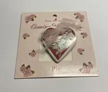 NWT Papel Giftware Brooch Pin Pink / White Heart with Ribbon - Coming Up Roses