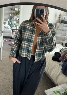 Outfitters Cropped Flannel