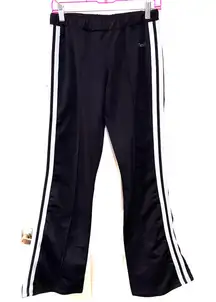 Mudd Sport Women's Activewear‎ Blue Stripes Flare Size M 32" Inseam x 13 1/2" W