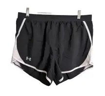 NWT Under Armour UA Fly By 2.0 Shorts Black White HeatGear Lightweight Running L