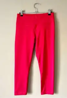 90 DEGREES BY REFLEX | Hot Pink Fuchsia Cropped Leggings Sz S