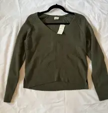 Green Ribbed V-neck Sweater