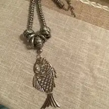 Silver Tone chunky articulated fish necklace