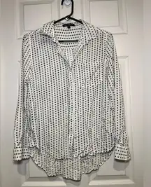 Velvet Heart Size Small Long Sleeve Button Down Star Print