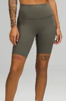 Lululemon Wunder Train HR short 8" size 4

Olive High-Waisted Women's Shorts