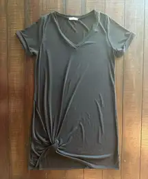 Wasabi + Mint Black V-Neck Knot Detail Women's T shirt Dress