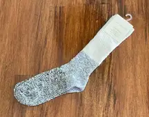 NEW American Eagle Ombré Crew Socks Knit White Grey Black O/S One Size NWT