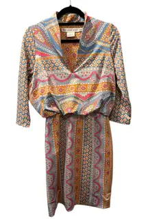 Gretchen Scott Size Medium Colorful 3/4 Sleeve Dress Split Neck Pink Blue Orange