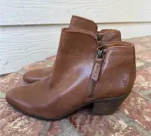 Frye Judith Double Zip Leather Ankle Boots Brown Pointed Toe‎ Women's Size 7.5M