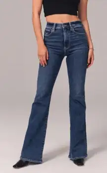 ABERCROMBIE & FITCH Ultra High Rise Flare Jeans 29 8s