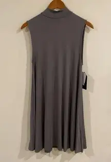 NWT Green Hi-Collar Sleeveless Swing Dress By HighLine!! Size Small