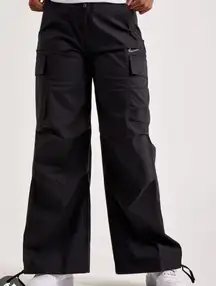Nike High-Waisted Cargo Pants Black Size XS