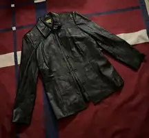 Carlson black collared genuine leather jacket contrast stitching button down S