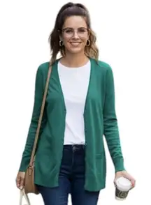 SO Cardigan Sweater Womens Large Green V Neck Button Front Pockets Lightweight