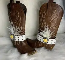 Handmade Womens White Leather Beaded Feather Removable Boot Band One Size Boot