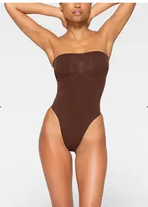 SKIMS Bodysuit