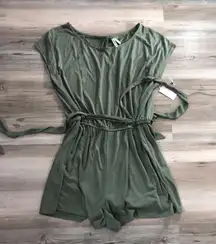 Romper, XXL, NWT, army green, keyhole back