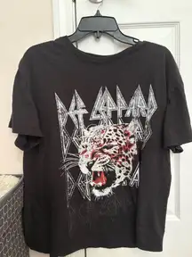 Def Leppard Graphic Tee