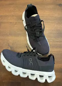 On Cloudswift 4 Women’s 7.5 Black White Shoes Sneakers New No Box