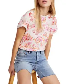 | NWT Blush Tourist Floral Soft T-shirt