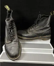 Dr. Martens Pascal Air Wair Bouncing Boots Women's Size 9‎ Black Lace Up Logo