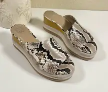 Vince Camuto Women's Pendrea Platform Slide Wedge Sandal Size 7 1/2