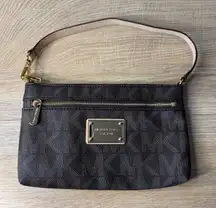Michael Kors Jet Set Large Wristlet Monogram Brown Mini Clutch Sleek Chic Y2K