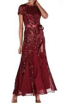 R&M Richards Melt Formal Beaded gown Size 6 tall