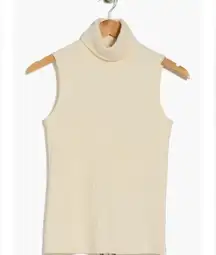 L'AGENCE Ceci Ribbed Sleeveless Sweater cream size small (see pics) $160.00 MSRP