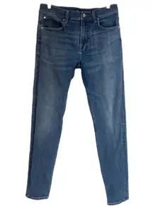 7 for All Mankind Light Wash Denim Blue Jeans Slim Skinny Leg Size 32