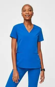 FIGS  Casma Three Pocket Royal Blue Scrub Top Size Small