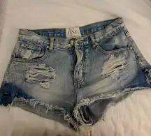 DENIM SHORTS