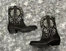 Golden Goose Wish Star Low Boots in Black EU 38