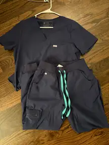 Navy FIGS Set Scrubs