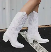 JEFFREY CAMPBELL Dagget White Cowgirl Boots 9