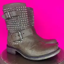 Steve Madden Monica Taupe Leather Studded Double Buckle Mid Calf Moto Boot Sz 6