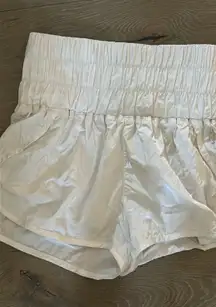 White The way home shorts