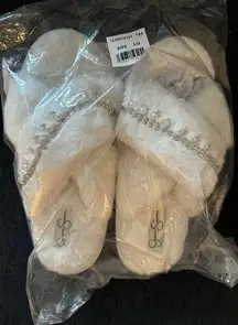 Jessica Simpson New White Bridal Slippers