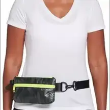 DSG Women's Camo Print Waist Pack with Neon Zippers – NWOT