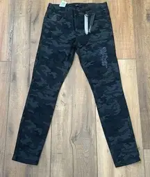 NWT STS Blue Jeans Womens Size 25 Black Alice Ankle Skinny Camouflage Denim